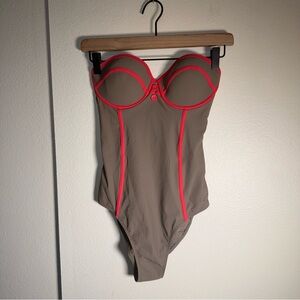 NWT RED CARTER Red & Taupe One piece removable strap structured swimsuit S